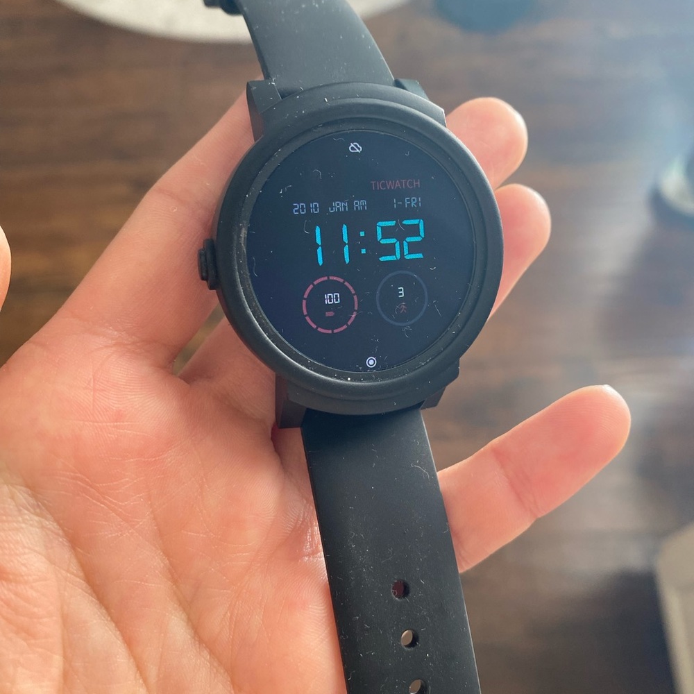 TicWatch - fitness/running watch with charger